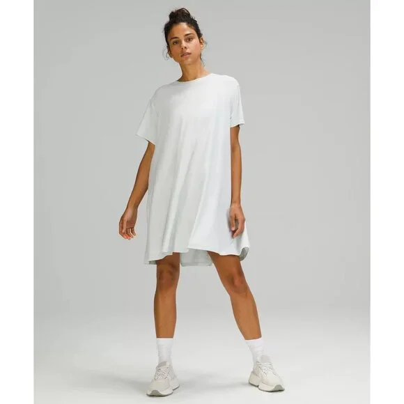 NWT Lululemon ALL YOURS TEE DRESS Light Blue Relaxed Fit Above Knee Women's Sz 4 - Picture 3 of 8